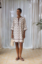 Load image into Gallery viewer, Vintage Tales Shift Dress - Blue/Choc &amp; Cream/Choc

