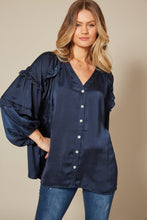 Load image into Gallery viewer, Qualia Blouse - One Size
