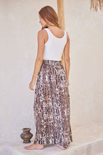 Load image into Gallery viewer, Abena Maxi Skirt - Leopard
