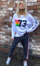 Load image into Gallery viewer, Vintage 73 Sweat - White
